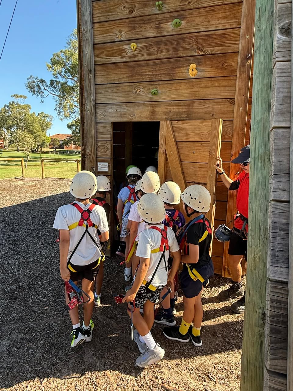 502574223_1292085176258923_8473567342323739085_n